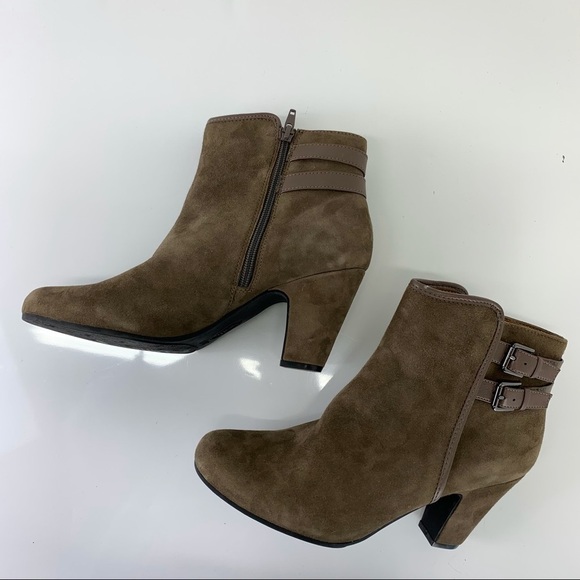 Sofft Ankle Boots suede leather Double Buckle Zip Up Taupe green 9 boho chic - Picture 10 of 10